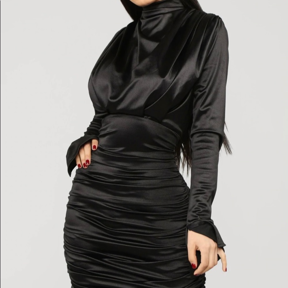 Fashion Nova Black Satin Midi Dress